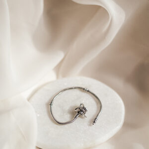 Srebrna bransoletka modułowa motyl