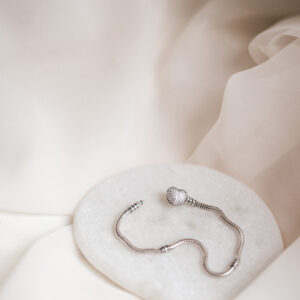 Srebrna bransoletka modułowa serce z cyrkoniami