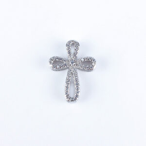 Srebrny krzyż krzyżyk zawieszka