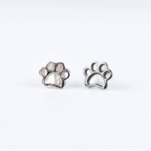 Srebrny komplet kolczyki i przywieszka psie łapki masa perłowa